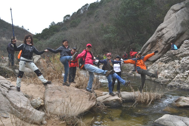 123 051_conew1.jpg
