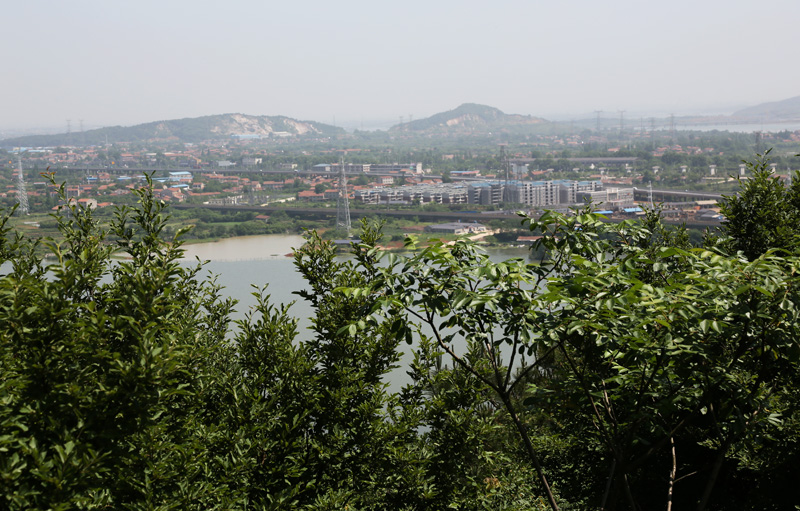 6u0b8174.jpg