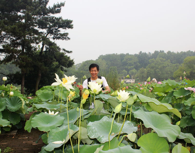 Ƭ 073.jpg