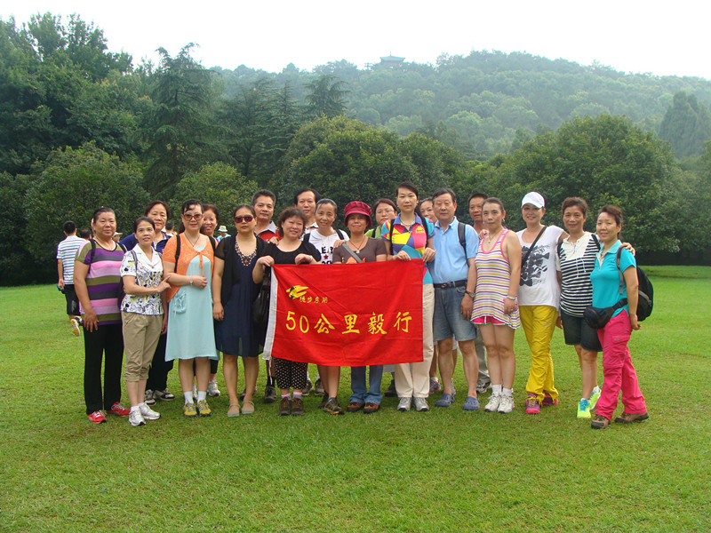  dsc02408_.jpg