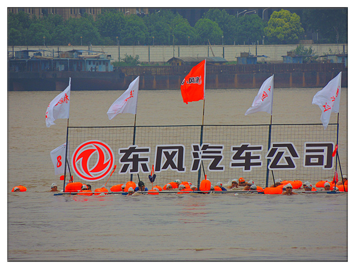 dscn0522_.jpg