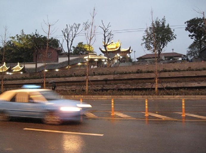 06.jpg