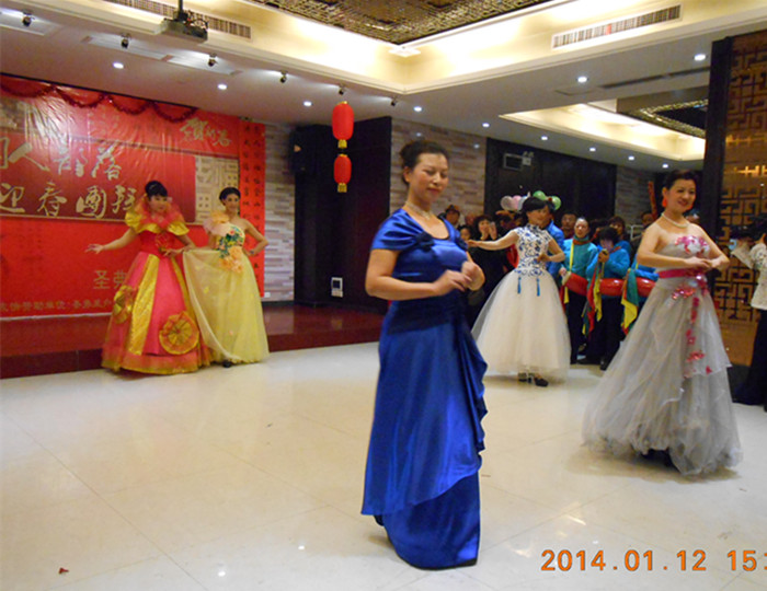 Ƭ 063.jpg