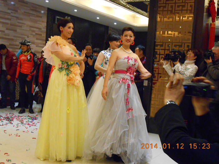 Ƭ 072.jpg