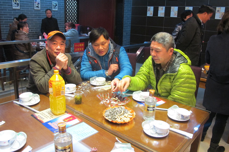 img_8355_.jpg