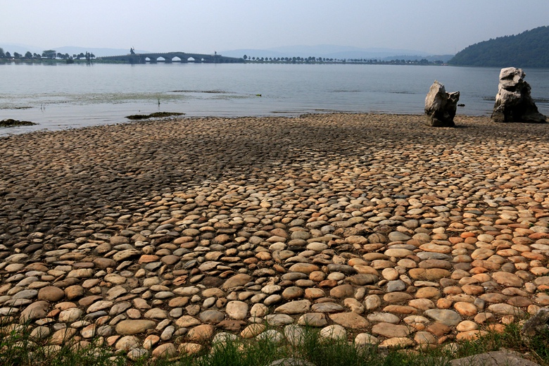 09.jpg
