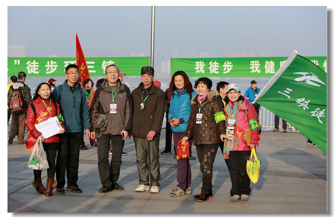 7b5a7357_dh.jpg