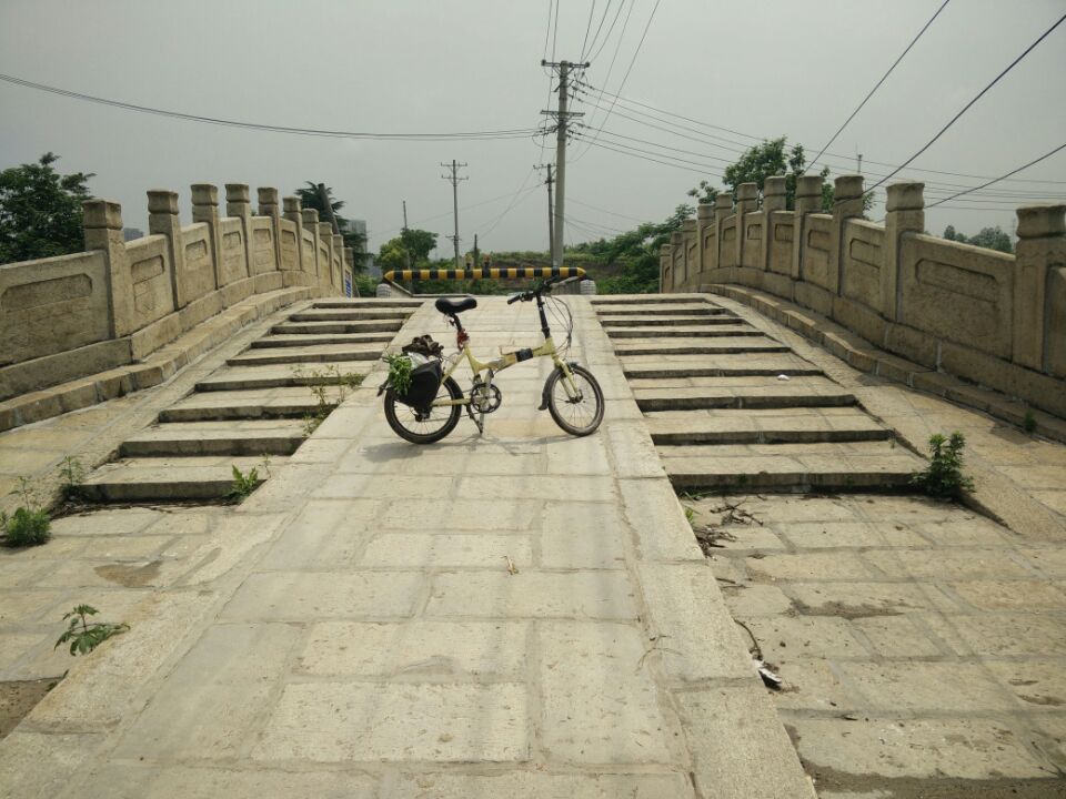 vmt83uviajs5`ql7z@zh8p8.jpg